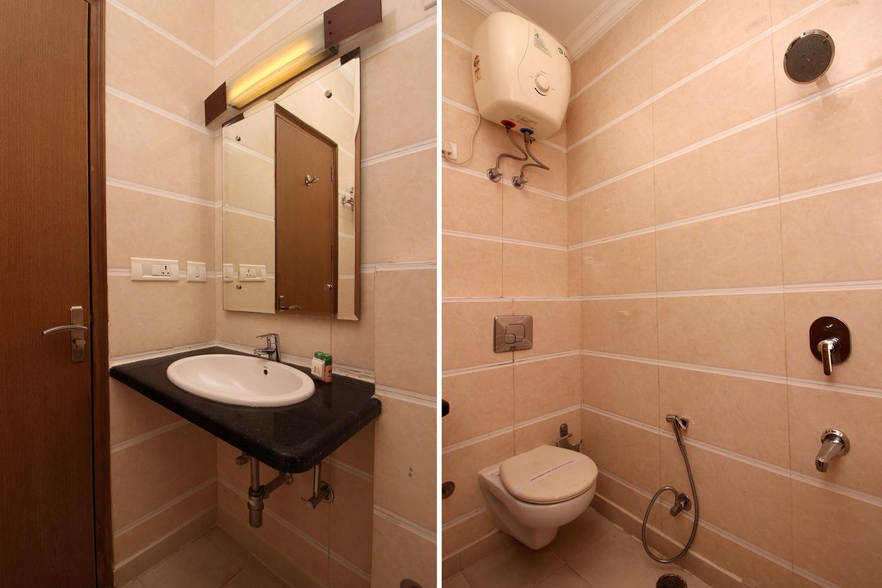 Hotel Arina Inn Ню Делхи Екстериор снимка